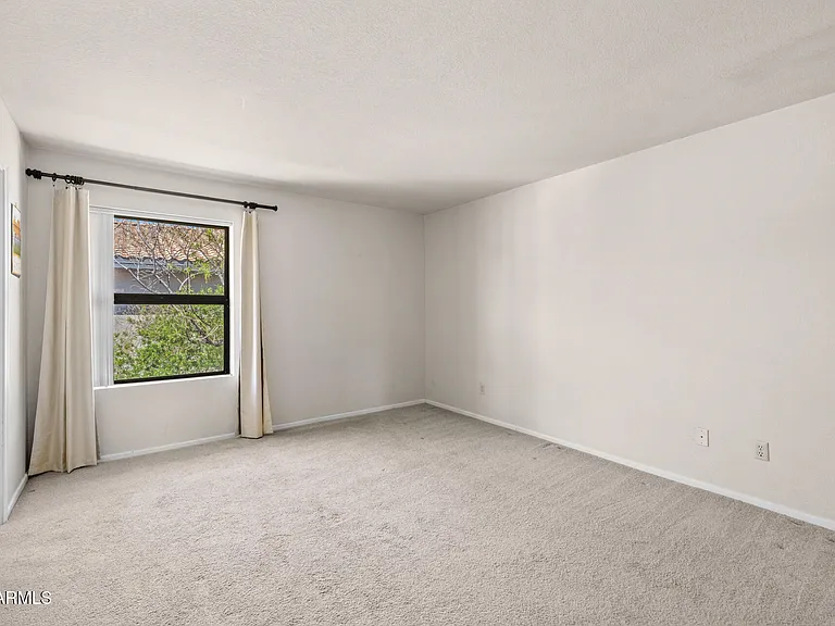 1402 E Guadalupe Rd #215 — Photo 16