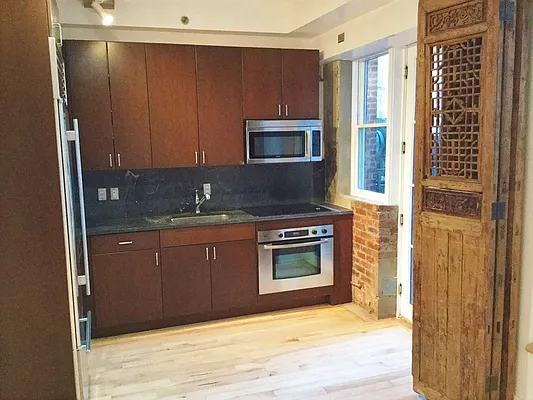 Rented by Spruce Property Group LLC | media 23