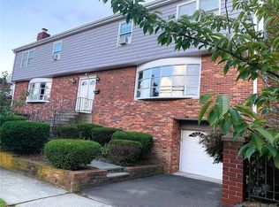 104 Mayflower Ave, Stamford, CT 06906