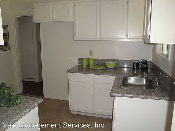 5th image of 2430 Gerhart Ave APT A
