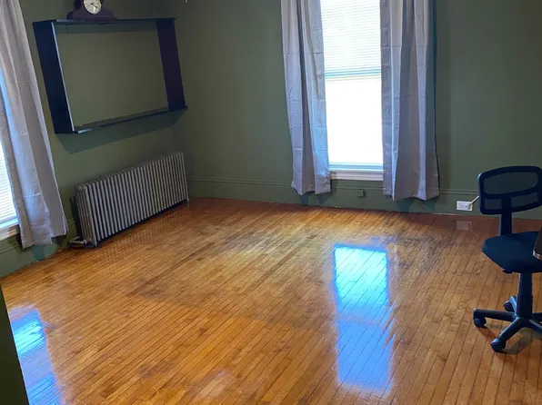 10 Green St #4, Augusta, ME 04330