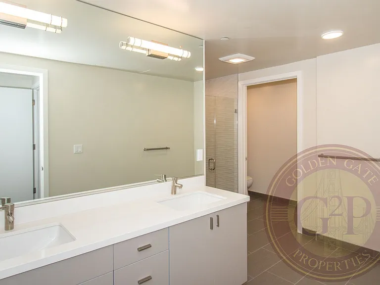 1255 Columbus Ave — Photo 14