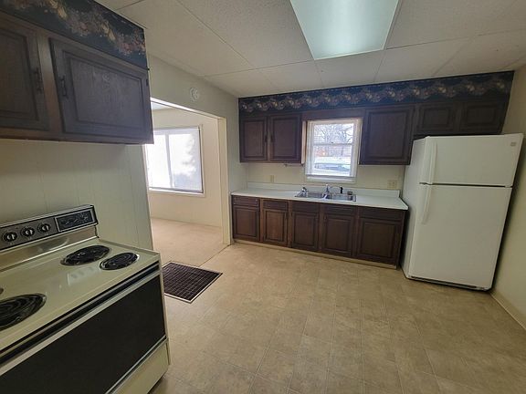 5th image of 3709 2nd Ave S