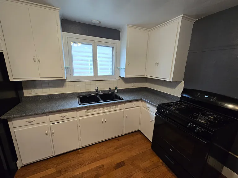 34 Concord Dr #1 — Photo 5