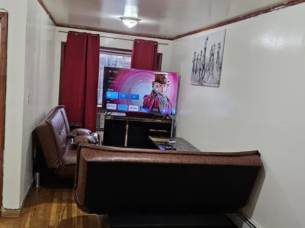 359 Monroe Street image 15 of 21