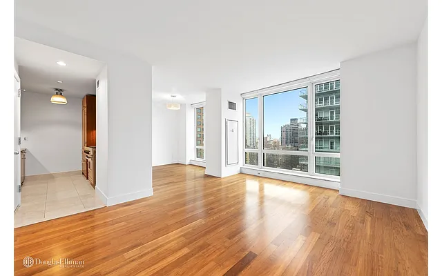 Rented by Douglas Elliman | media 10