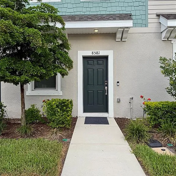 8581 Daybreak St — Photo 3
