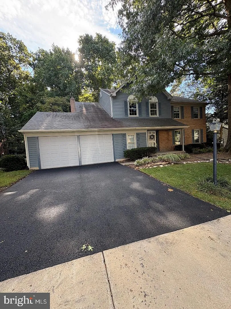 4 bed, 3.5 bath, 2640 sqft, $3,875 — Photo 1