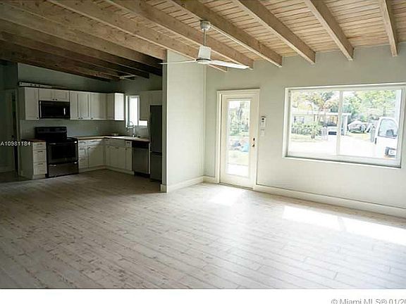 2nd image of 3137 SW 16th St