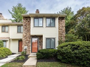 3 Flintlock Ln, Chesterbrook, PA 19087
