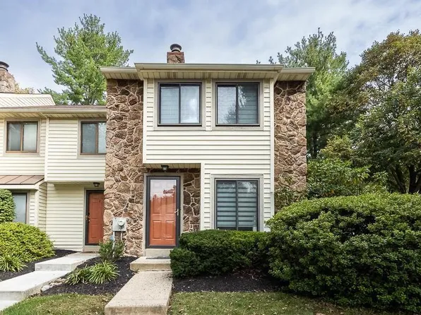 3 Flintlock Ln, Chesterbrook, PA 19087