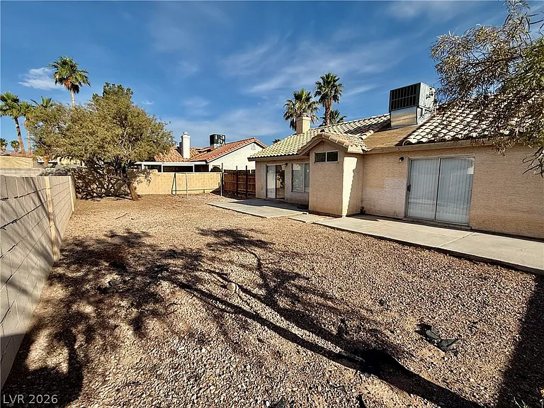 2011 Cool Water Cir — Photo 11