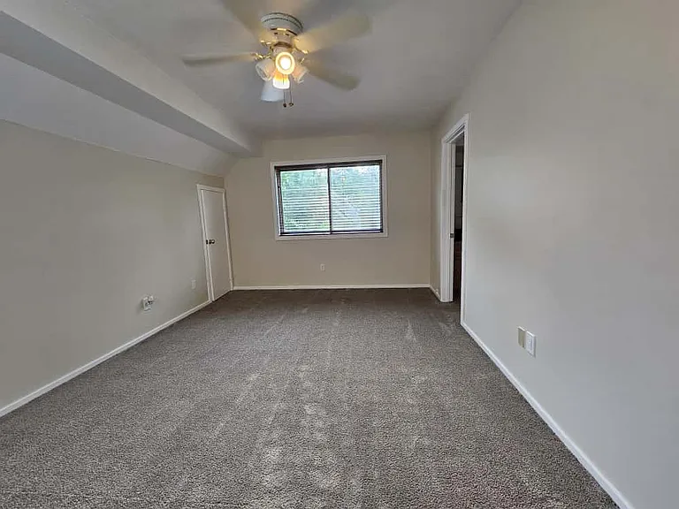 54 Library Ln #54 — Photo 17