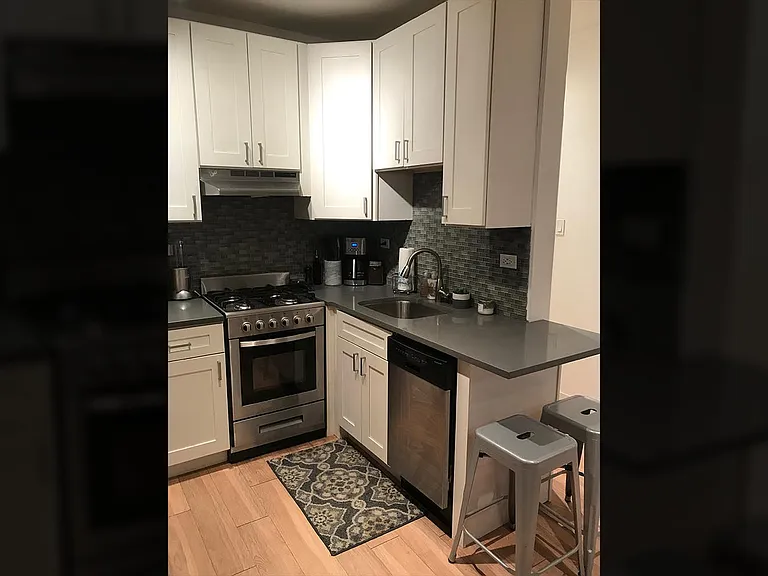 513 W Belmont Ave #3 — Photo 1
