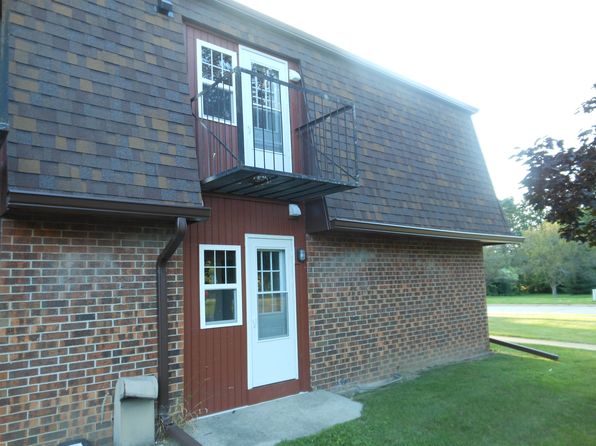 554 Knowlton St APT 2, Waterloo, WI 53594