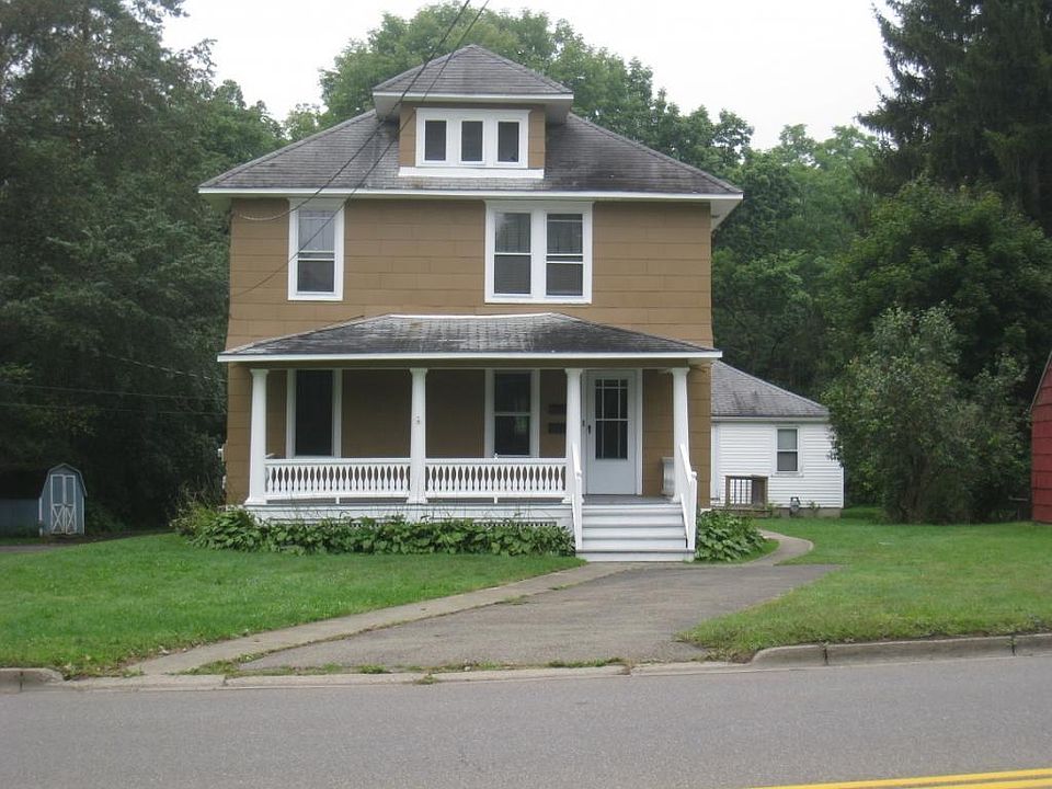 1st image of 577 Hooper Rd