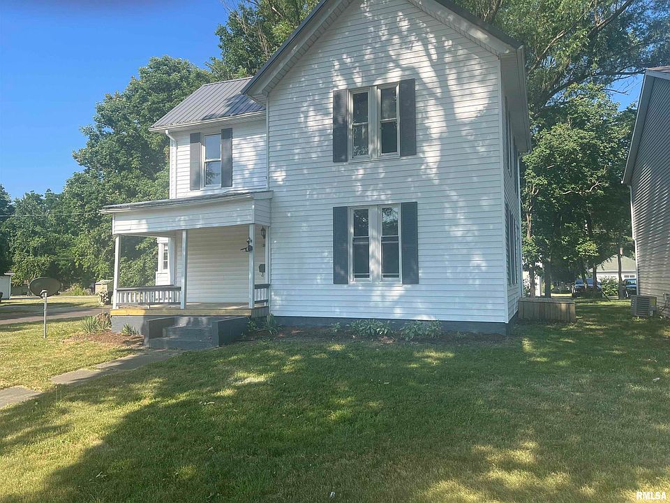 310 S Main St, Mackinaw, IL 61755 Zillow