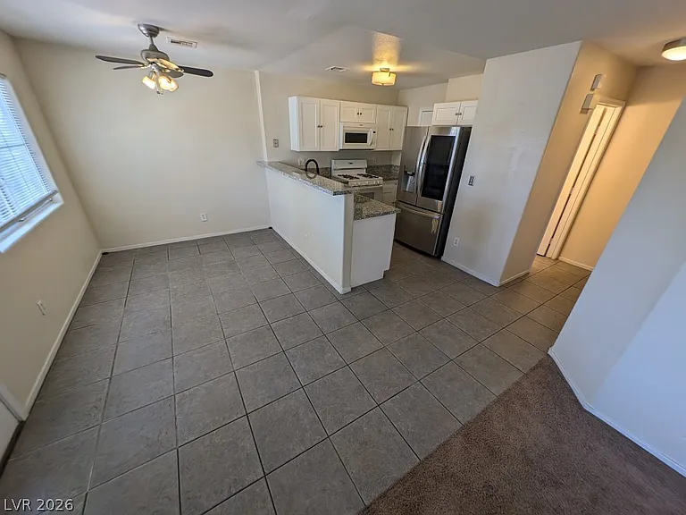 2520 Sierra Luna Ave #102 — Photo 7