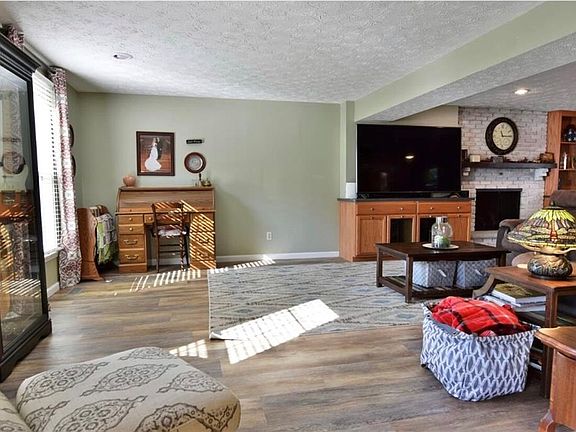 4th image of 7671 Pegotty Dr NE