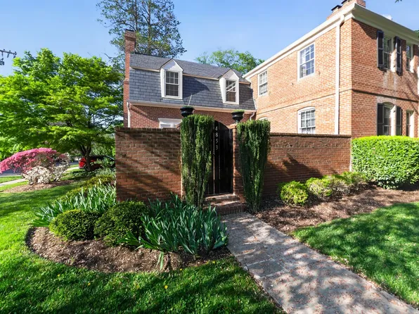 4853 Sedgwick St NW, Washington, DC 20016