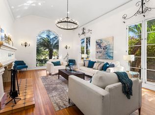 6300 Drexel Ave, Los Angeles, CA 90048