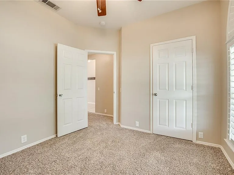 2801 Rush Creek Rd — Photo 18