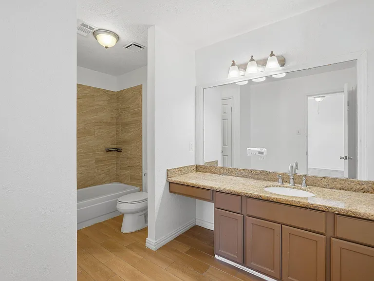 2910 Cocona Ln — Photo 38