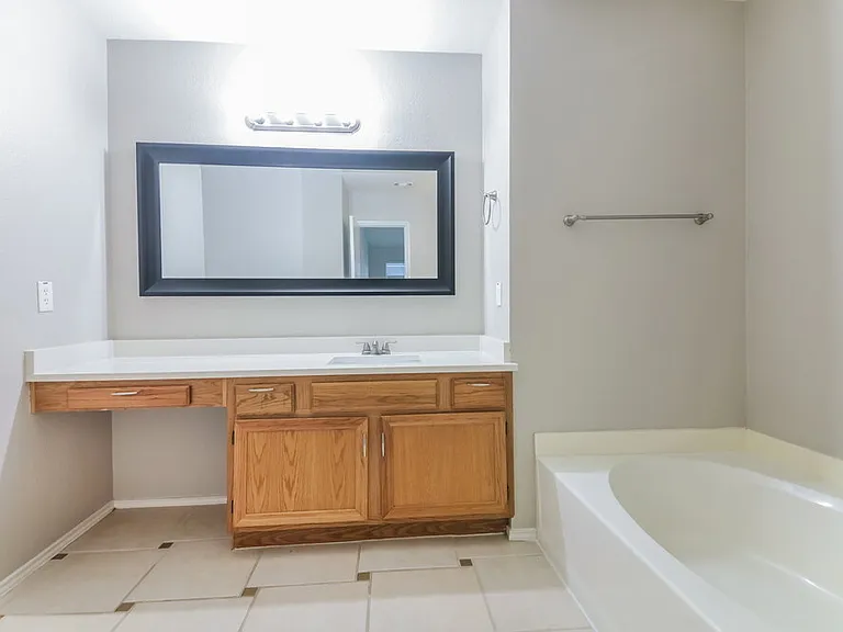 2632 Bent Brook Dr — Photo 12