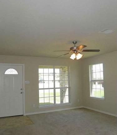 4th image of 1022 Crested Point Dr
