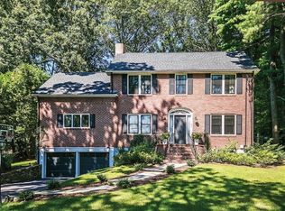21 Kewadin Rd, Newton, MA 02468