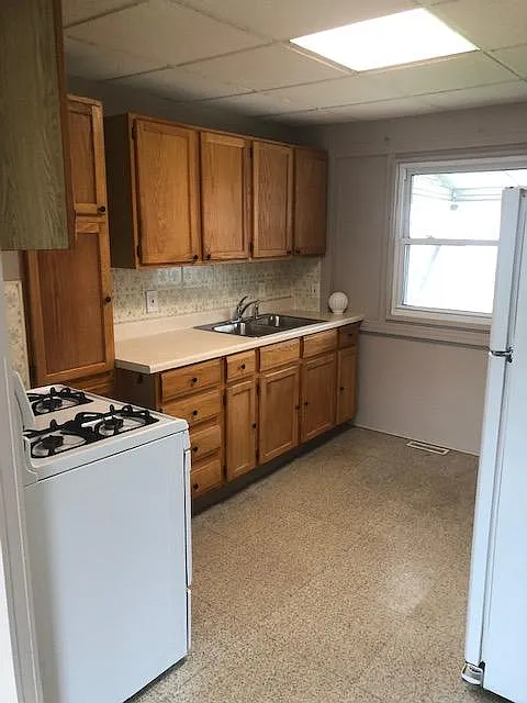2 bed, 775 sqft, $1,550 — Photo 3