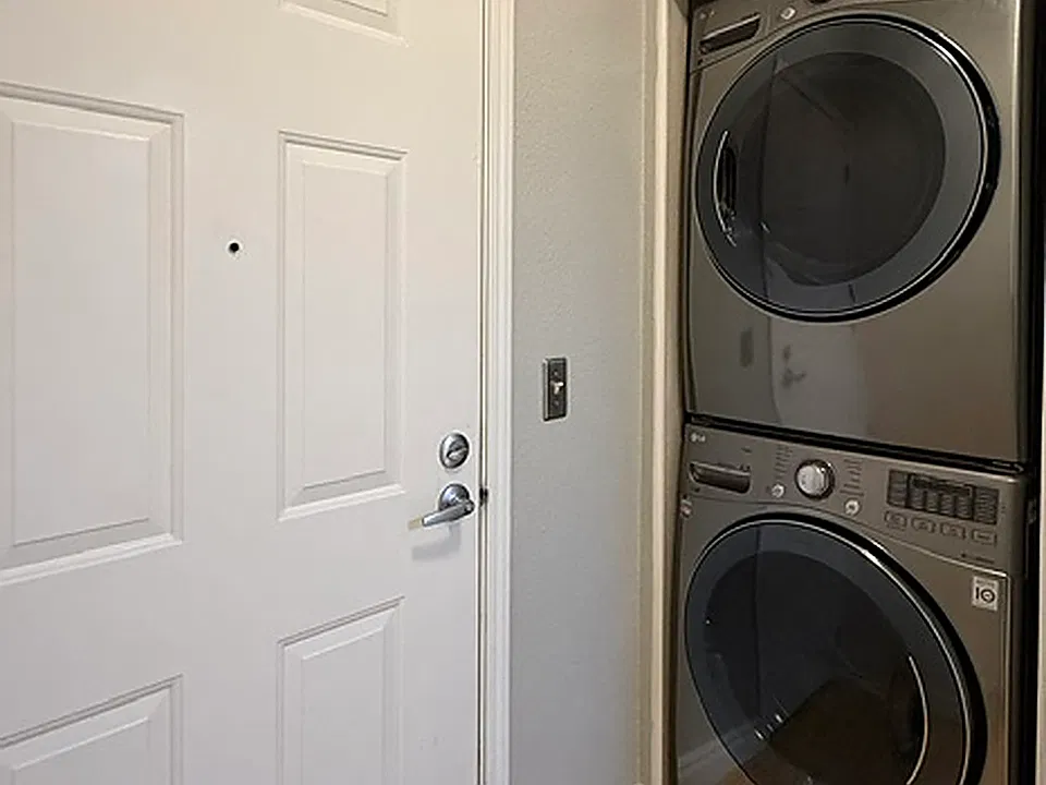 In-Unit Washer and Dryer