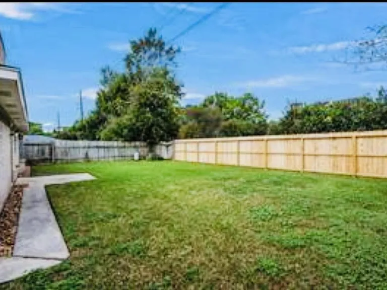 13330 Cologne Dr — Photo 11