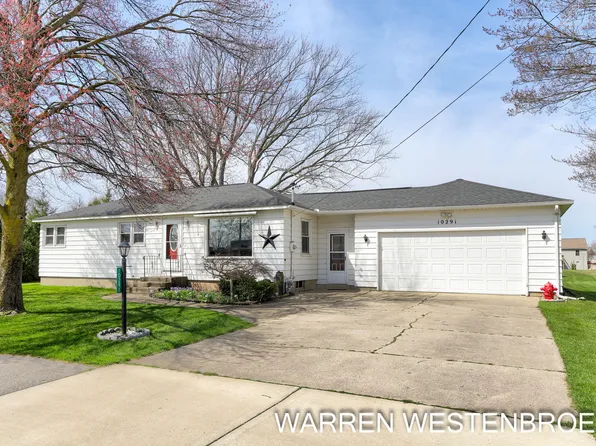 10291 Felch St, Zeeland, MI 49464
