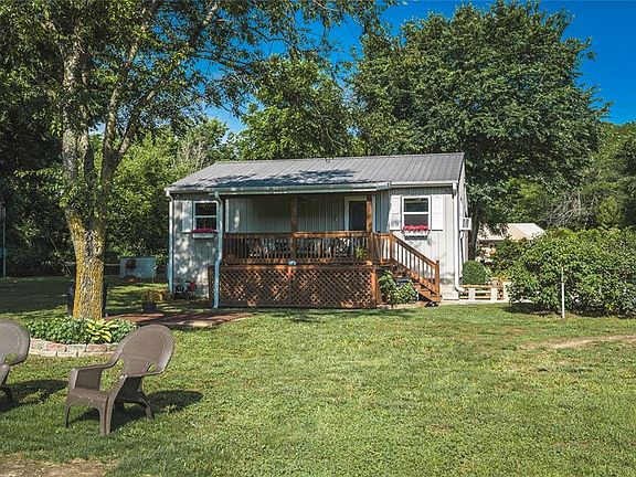 4th image of 17904 Cliff Rd