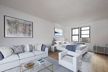 Rented by R New York