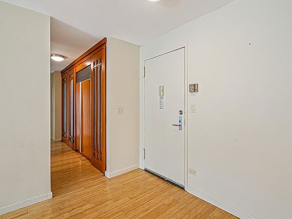 4th image of 1785 215th St APT 8G