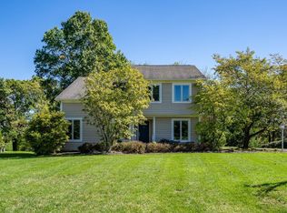 11204 Acrewood Dr, Cincinnati, OH 45249