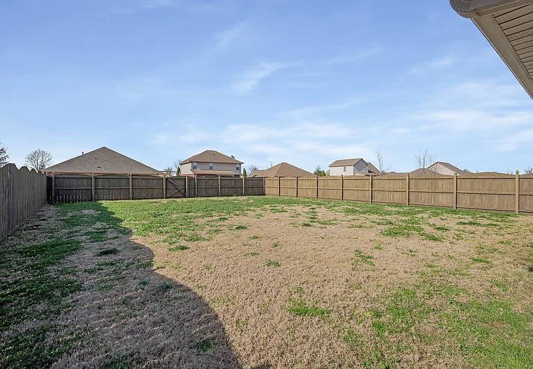 808 Willow Shoals Dr SW — Photo 6