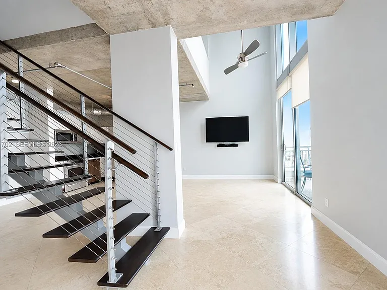 690 SW 1st Ct #3118 — Photo 3