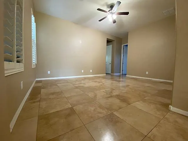 1905 W Swan Dr — Photo 6