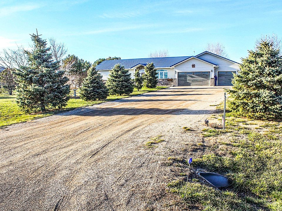 28884 Puckett St, Pierre, SD 57501 Zillow