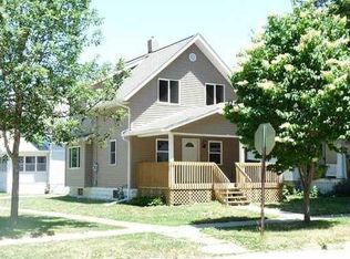 1700 6th Ave SE, Cedar Rapids, IA 52403