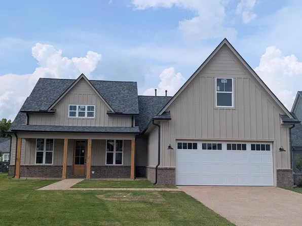 65 Highland Park Dr, Oakland, TN 38060