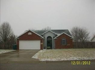 3521 W Oxley Dr, Muncie, IN 47304
