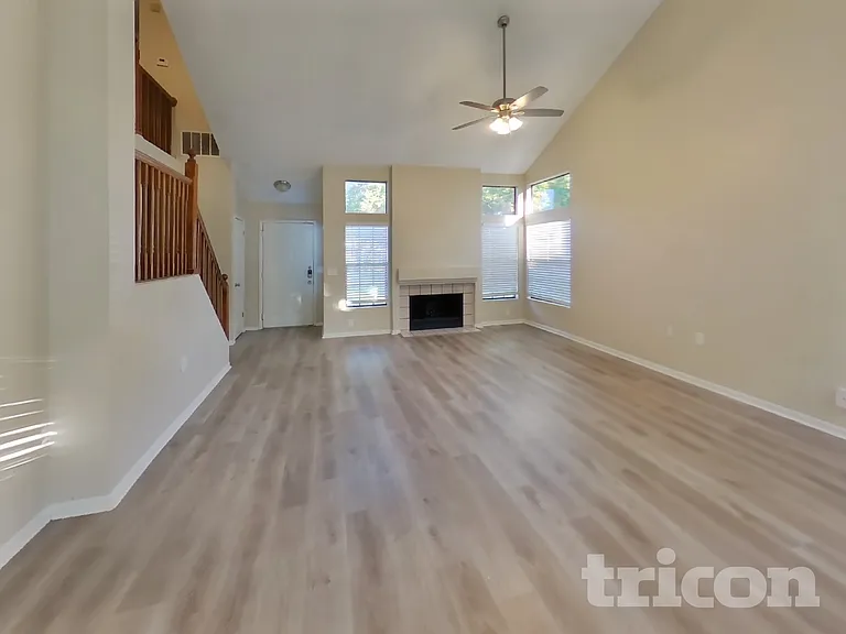 8234 Cooks Point — Photo 3