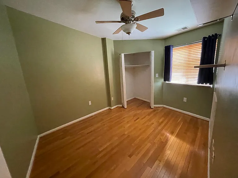 69 Florida Ave NW #1 — Photo 5