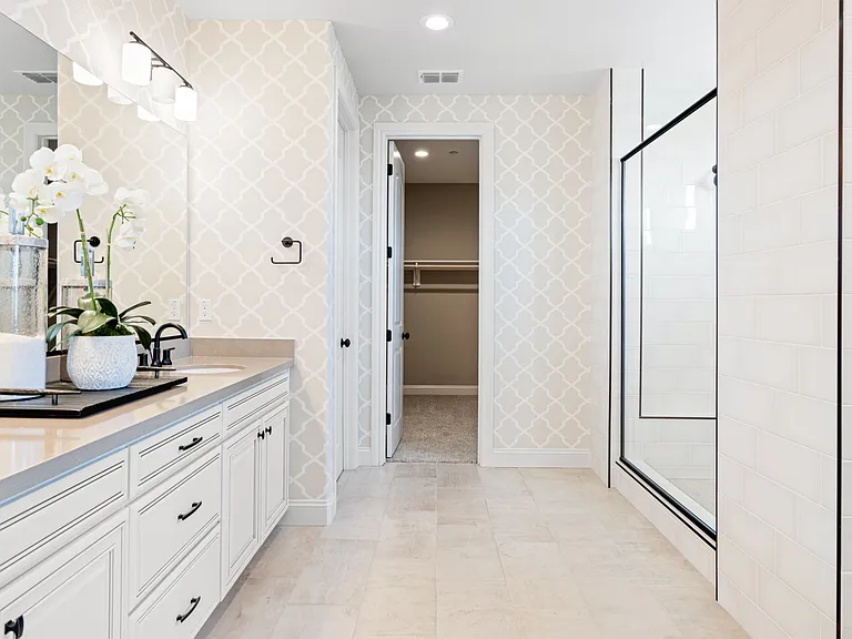 Ashlar Dr — Photo 15