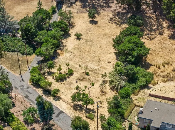 449 Purrington Road, Petaluma, CA 94952