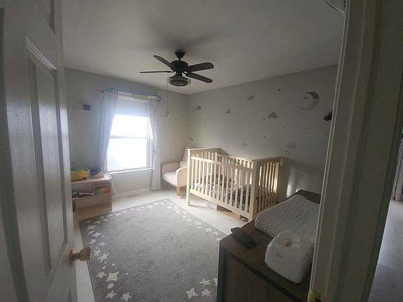 4th image of 1218 Ballantrae Pl APT C